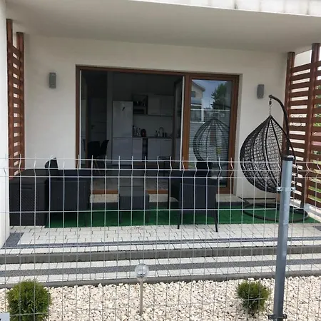 Polna Apartament Z Ogrodem Ustka Eksteriør bilde