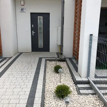 Polna Apartament Z Ogrodem Ustka Exterior photo